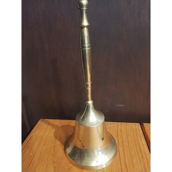 Vintage Brass Bell 7” Unbranded Holiday Traditional - Picture 2 of 4
